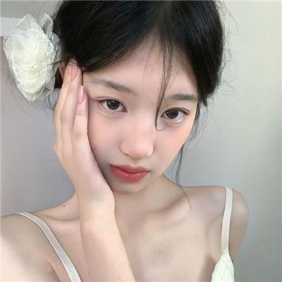 裸睡美人